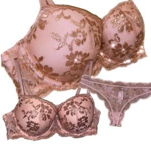 Victoria’s Secret Lingerie Set